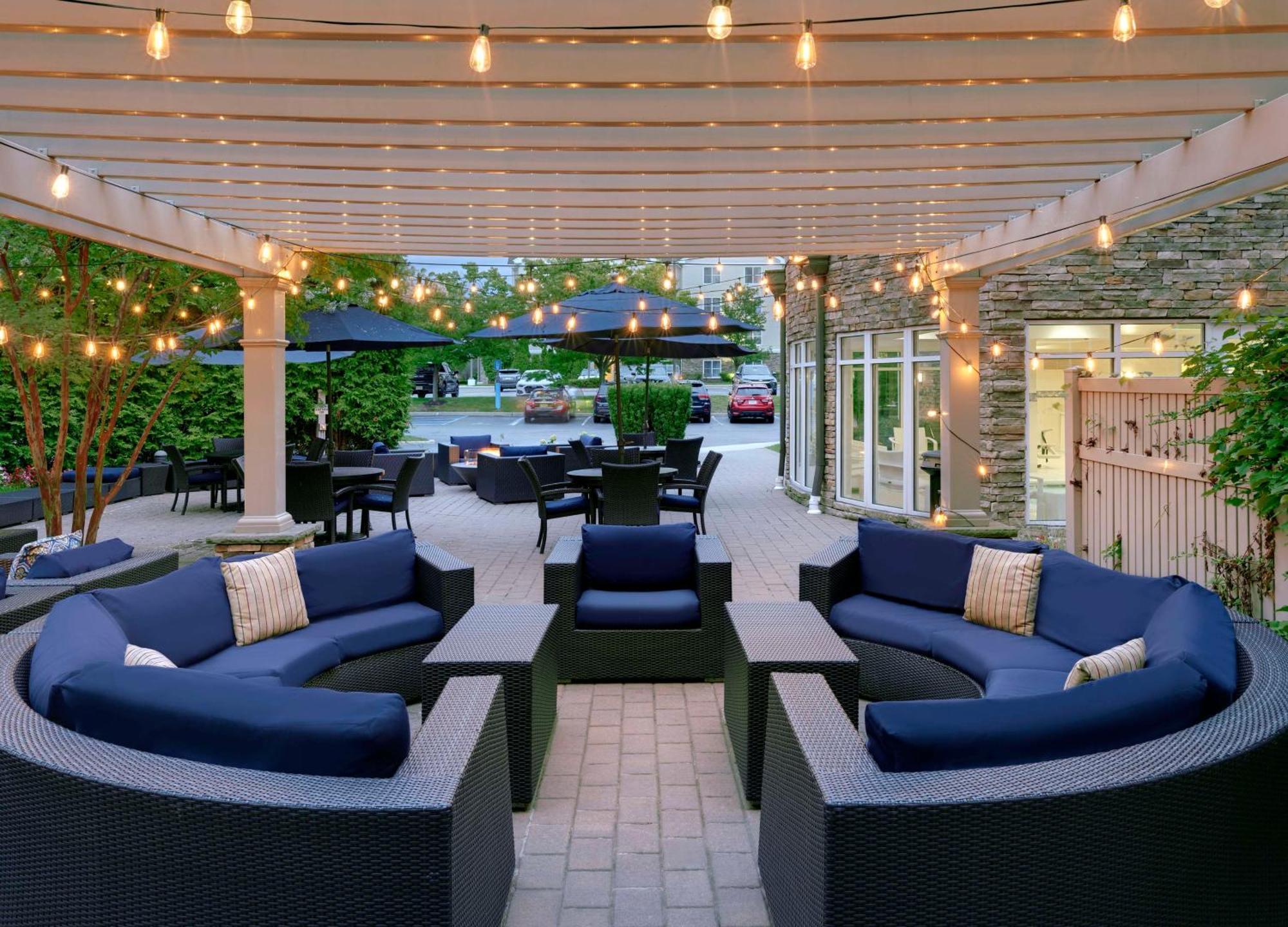 Hotel Hilton Garden Melville 3*