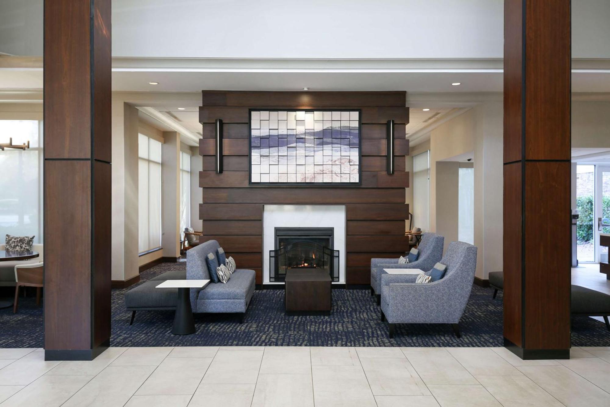 Hilton Garden Melville