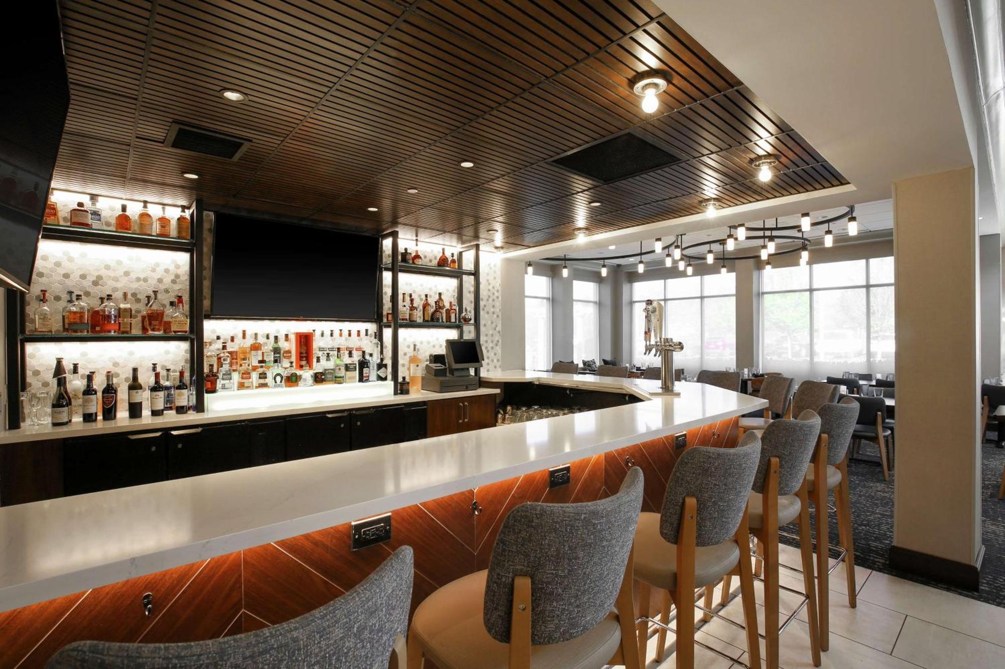 Hotel Hilton Garden Melville