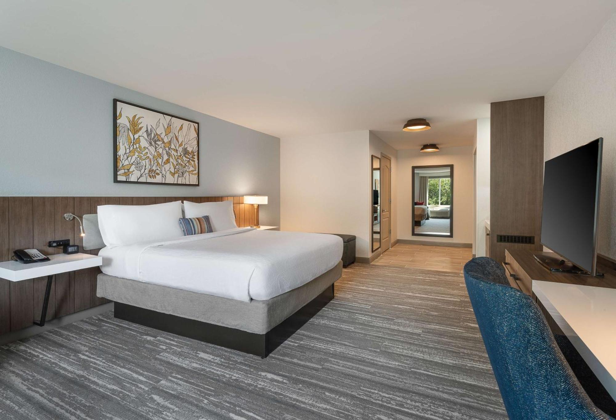 Hilton Garden Melville