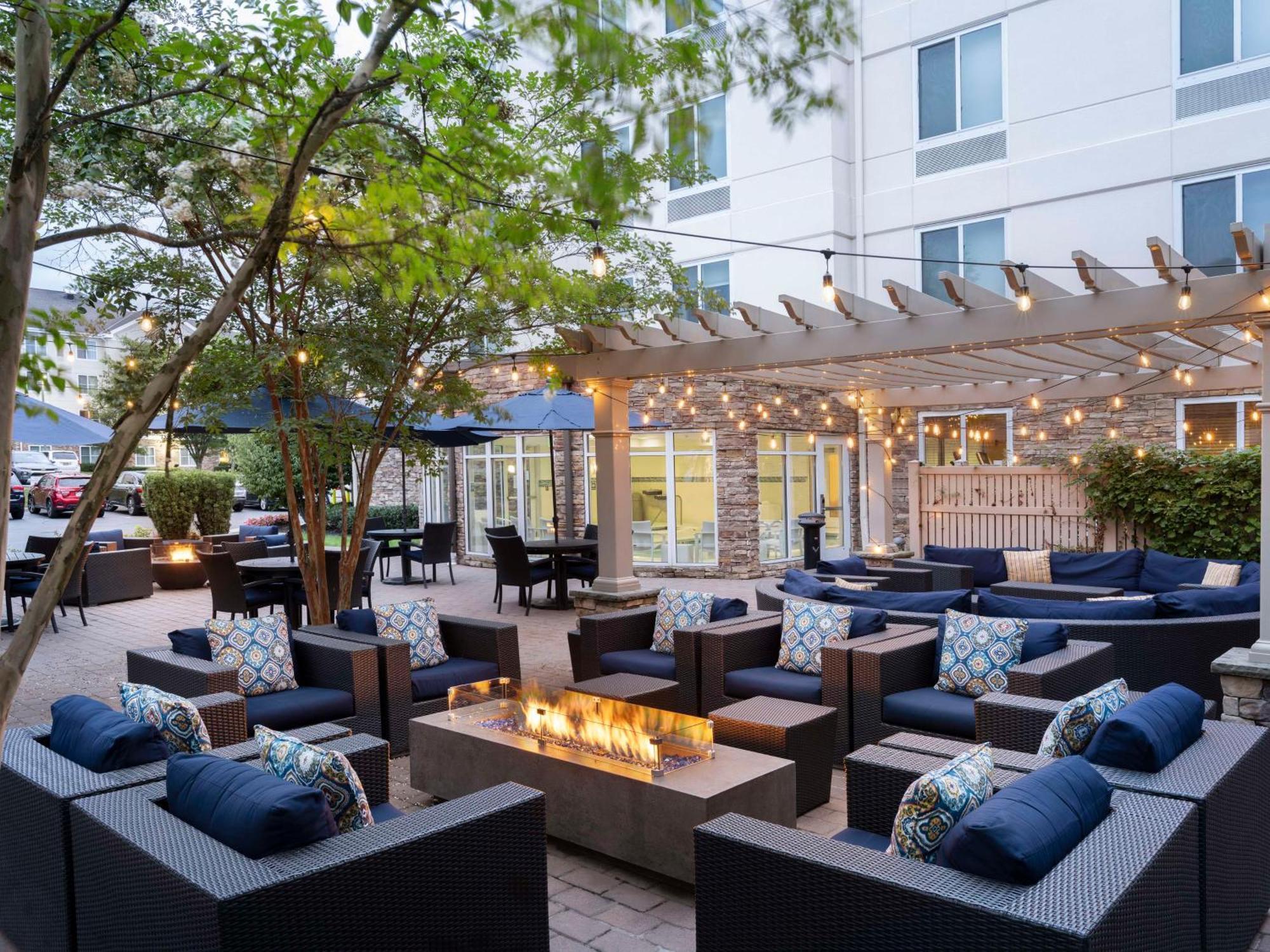 Hilton Garden Melville Plainview